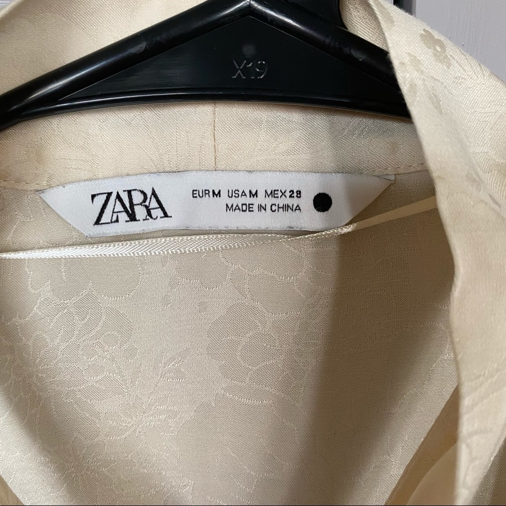 ZARA jacquard blouse with bow - Picture 9 of 11